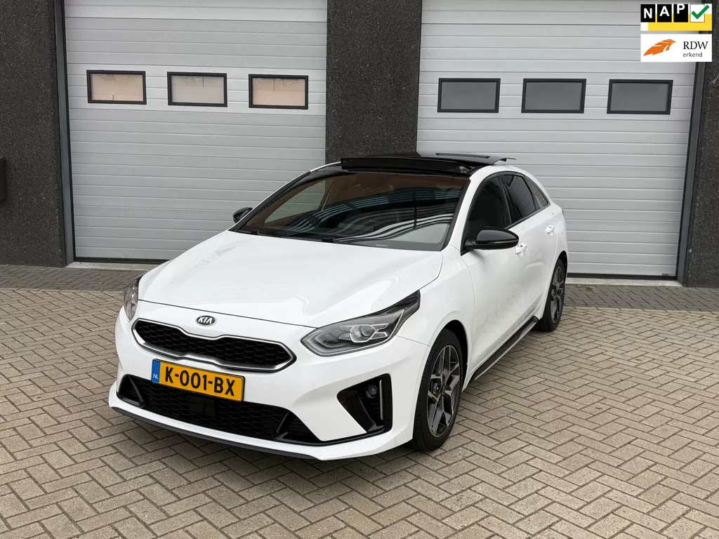 Kia ProCeed 1.0 T-GDI GT-Line PANO/CAMERA/STOEL/STUURVERWARMING